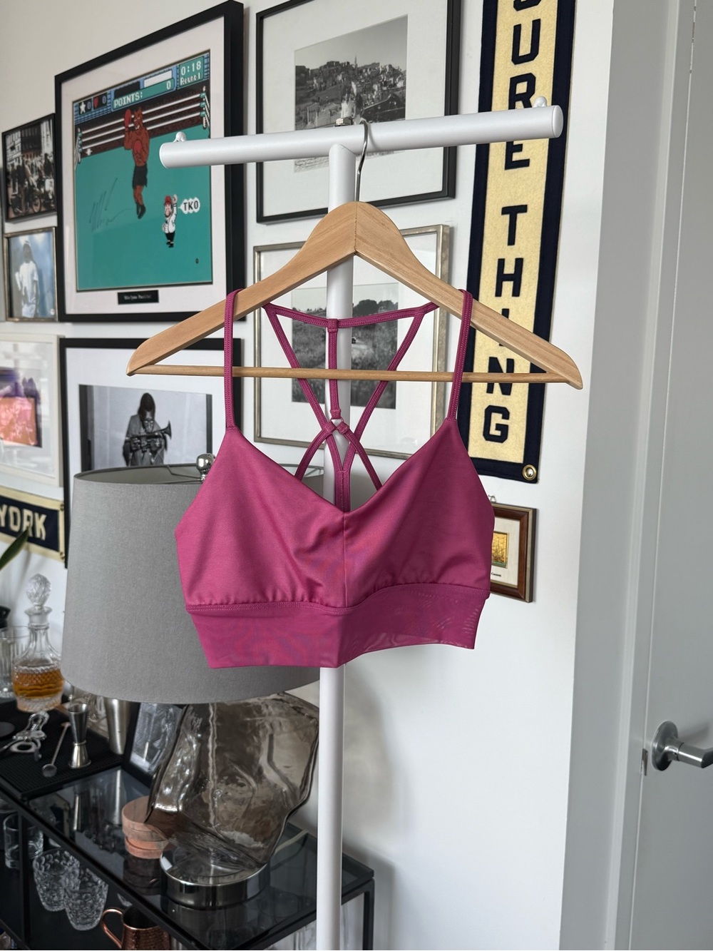 Alo Hot Pink Sports Bra M - Picture 3 of 3